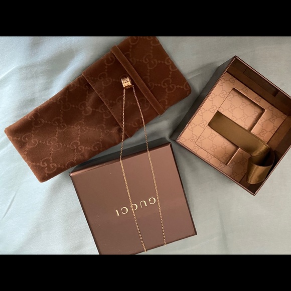 Gucci Icon Twirl RG Necklace - Picture 4 of 5